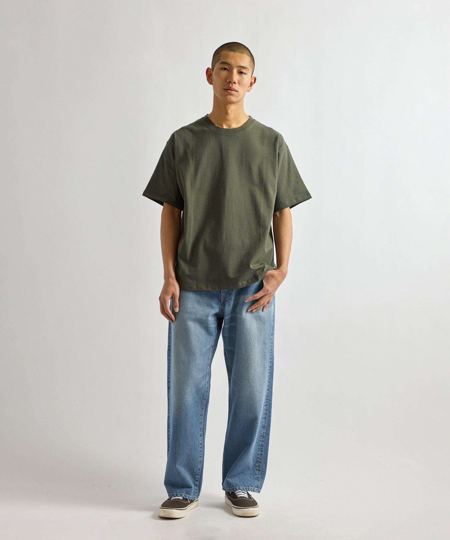 Takeru Relaxed Washed Denim Pant