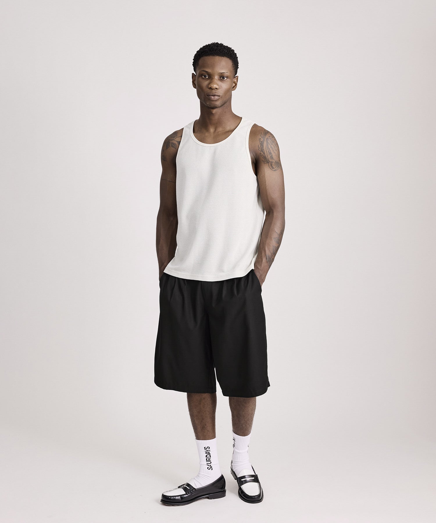 Saturdays NYC Feliz Two Tuck Walk Short in Black
