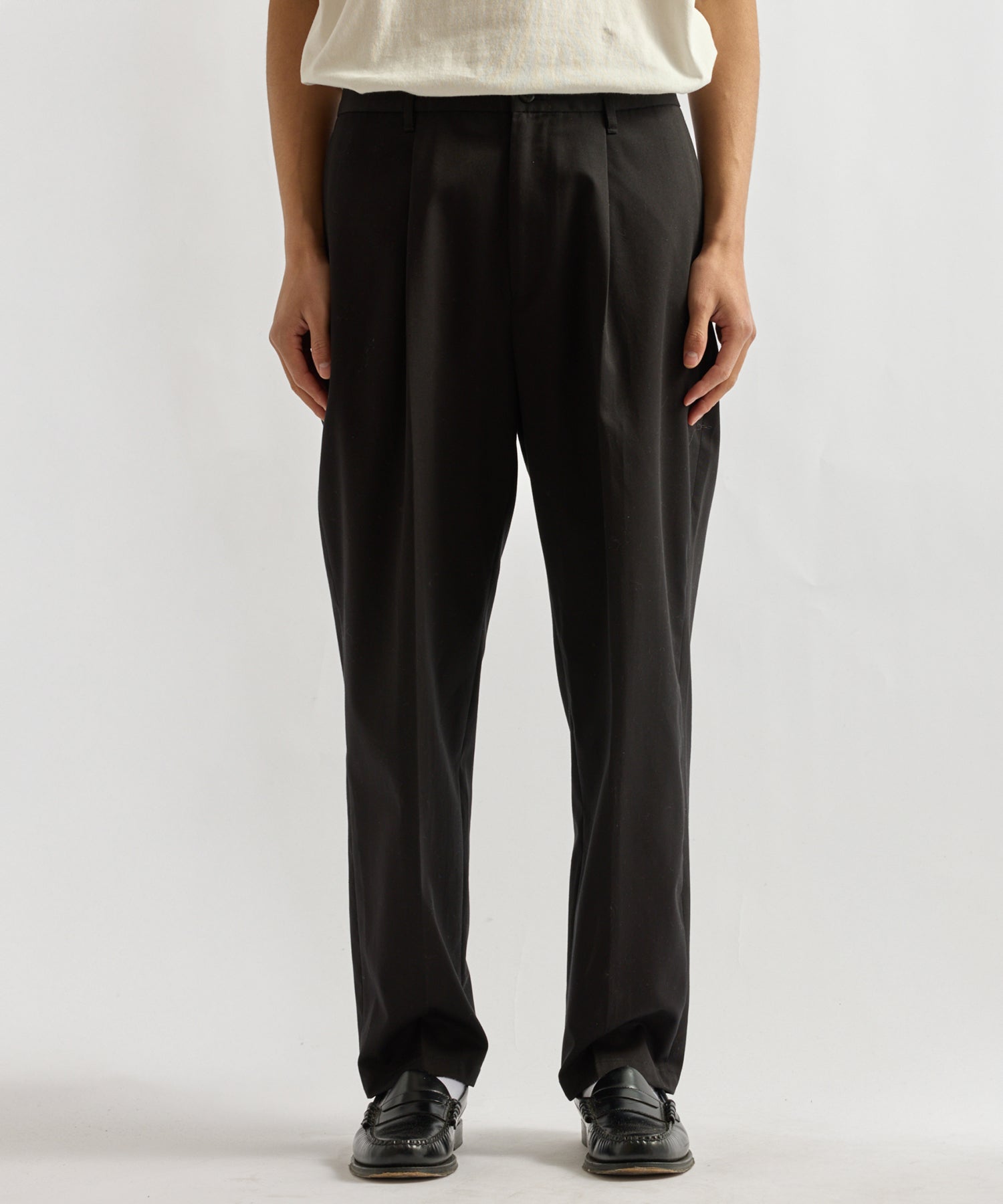 Saturdays NYC Dean One Tuck Pant in Black